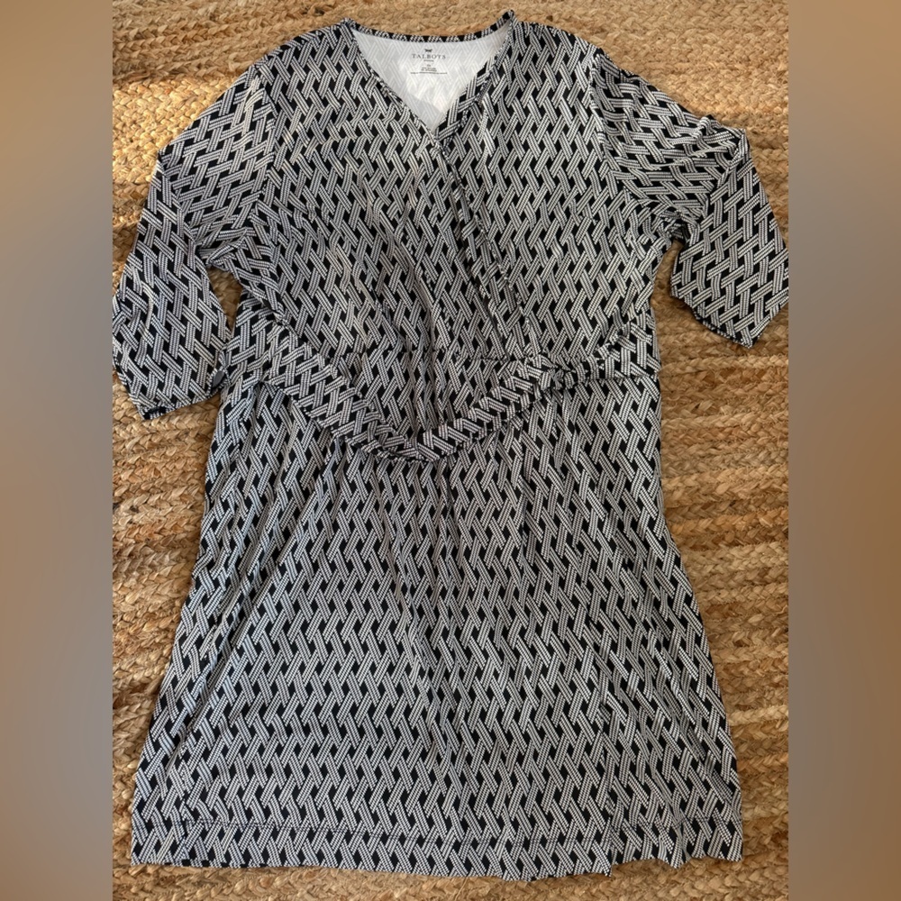Talbots Plus Size 3X Black & White Stretchy Faux Wrap Dress 3/4 Sleeve